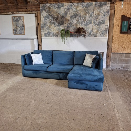 Made corner sofa with - sofa, pull