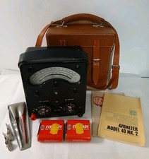 AVO UNIVERSAL METER MODEL 40 Mk2 WITH MANUAL/CASE ETC SUPERB CONDITION-VINTAGE
