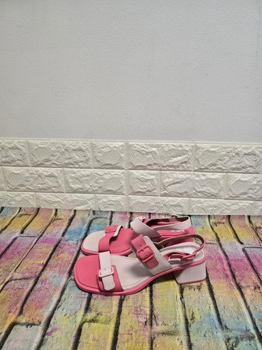 Camper twins walking - camper, sandals