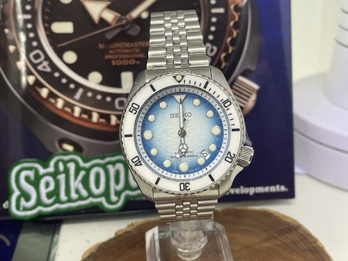 Seiko blue aqua frost modded - blue,