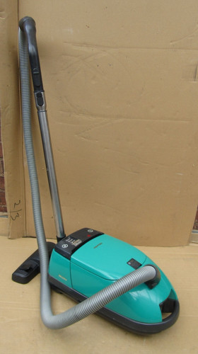 Miele s3241 cylinder vacuum - s3241,