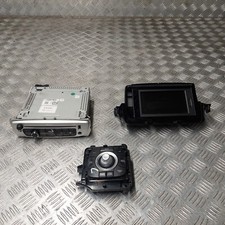 Renault Megane DCI MK3 radio stereo CD player head unit sat nav screen