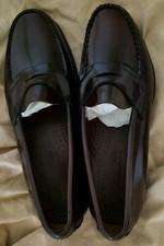 G.H.Bass Weejuns Mens Loafers UK 8.5. Burgundy