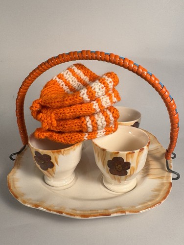 Swinnertons art deco egg - art, cup