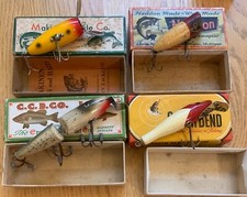 LOT OF 4 VINTAGE LURES HEDDON