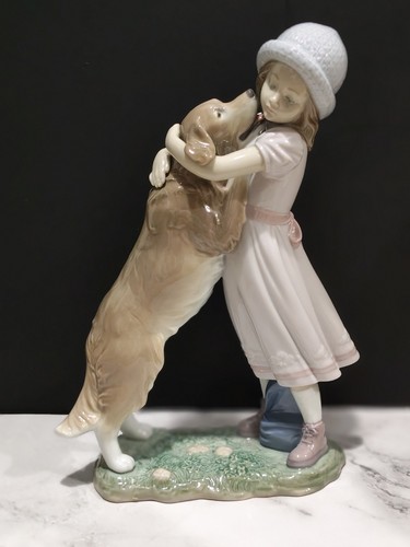 Lladro figurine girl - lladro,