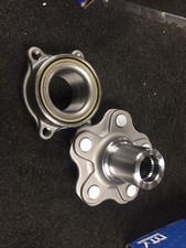REAR WHEEL BEARING HUB FLANGE