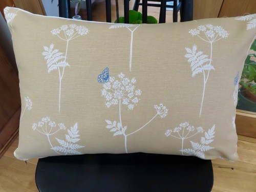 Vanessa arbuthnott 16 - 24, x