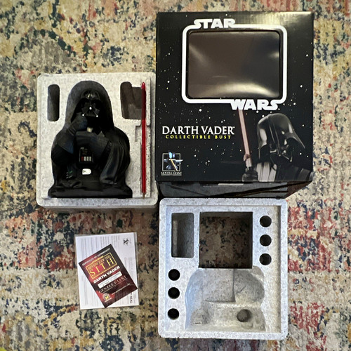 Gentle giant star - giant, darth