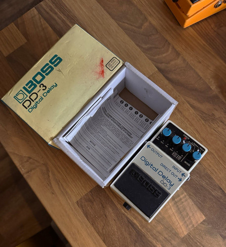 Boss digital delay pedal - boss,