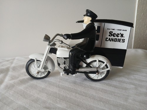 See candies diecast - candies,