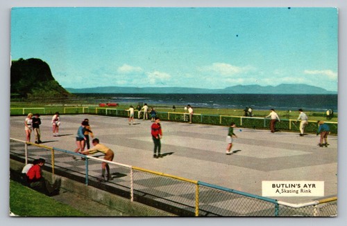 Postcard scotland butlins - postcard,