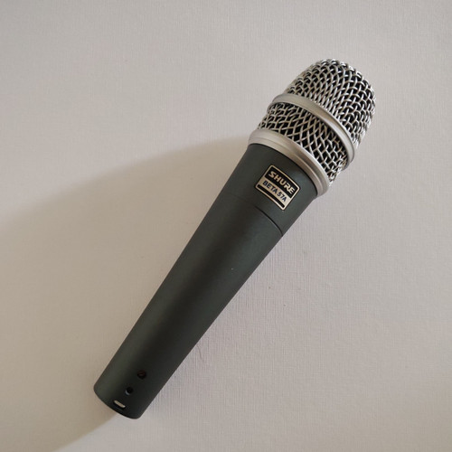 Shure beta 57a microphone - beta,