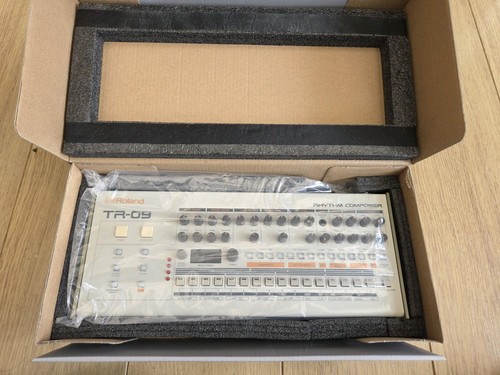 Roland boutique - roland,