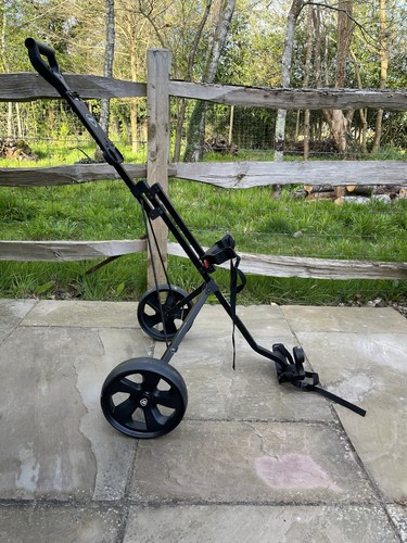 Black wheel pull golf - pull,