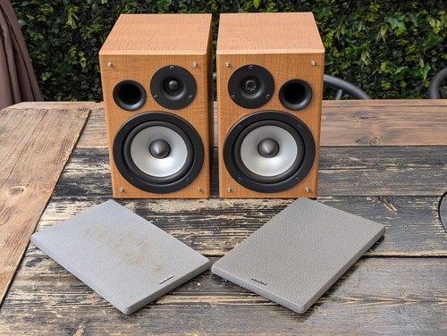 Hitachi speakers 50w ohms - hitachi,