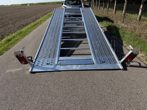 Two axle 2700kg beavertail car - axle,