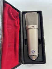Neumann U87 P48 Condenser