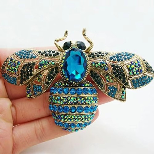 Vintage crystal bee brooch - vintage,