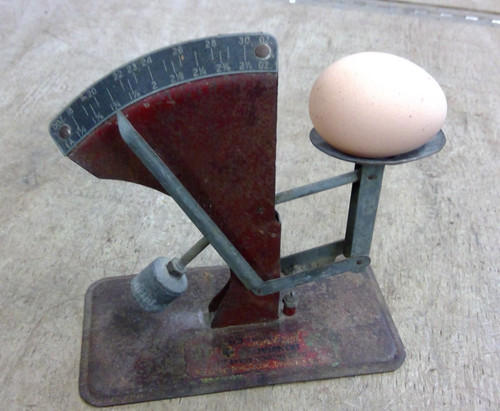 Vintage metal egg scale with - vintage,