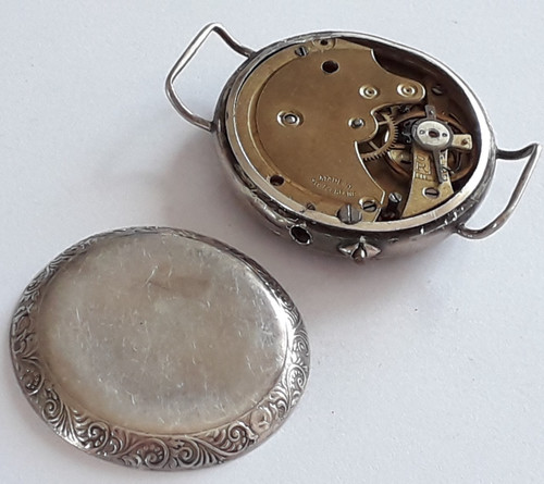 Ww1 silver cased trench - silver,