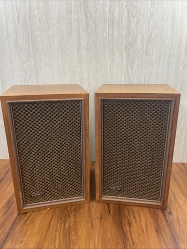 Vintage sony 210 bookshelf - vintage, ss-210