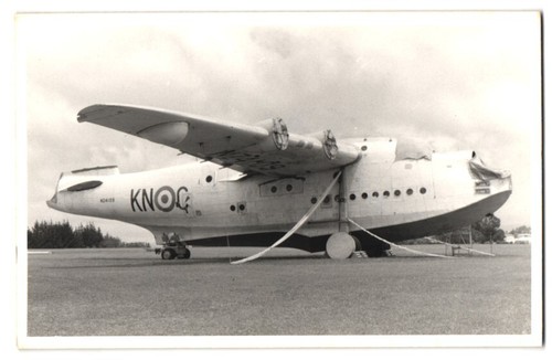Photography flying boat short - photography,