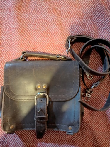 Saddleback leather satchel - leather,