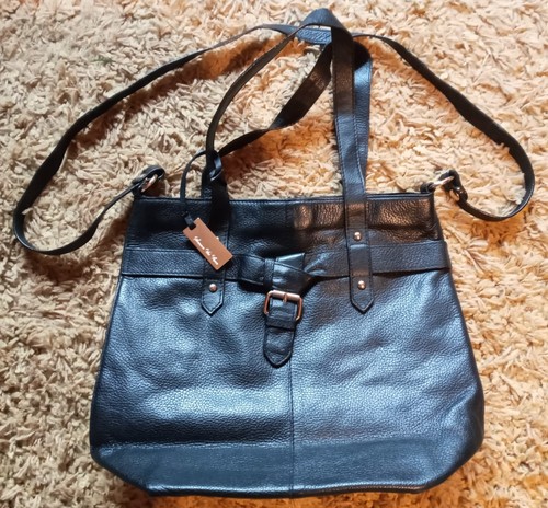 Genuine black pebbled - black, leather