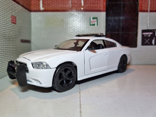 Dodge charger police - police, 2011