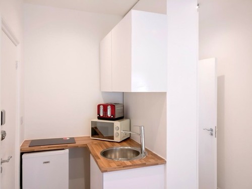 Complete studio kitchenette - complete,