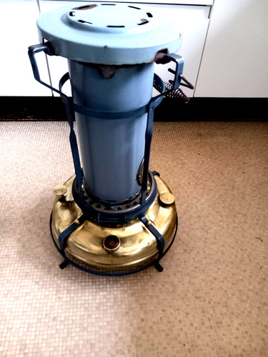 Old 1950s vintage - aladdin, blue
