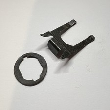 Seat Lock Clip Spigot Honda ST1100 90-91 RC30 88-89 VFR400R 91 VT1100C 95-00