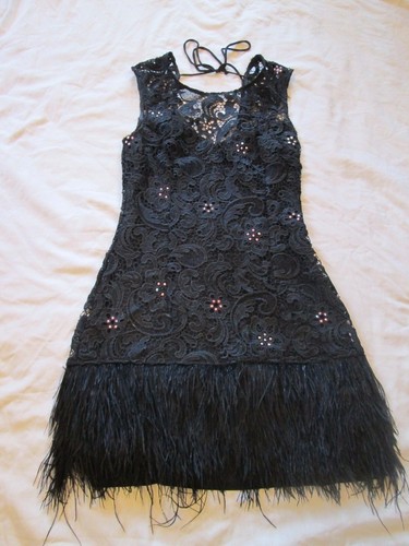 Lipsy vip feather - vip, uk