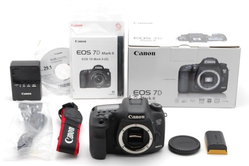 212106 top mint canon eos - sc:212106,