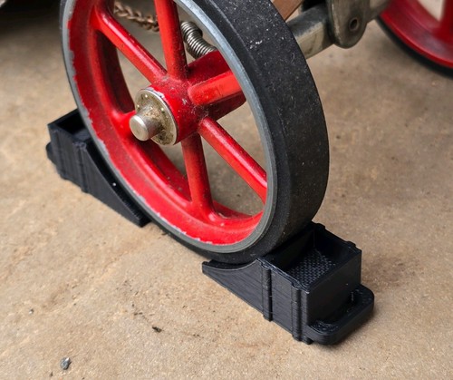 Mamod traction engine wheel - traction,