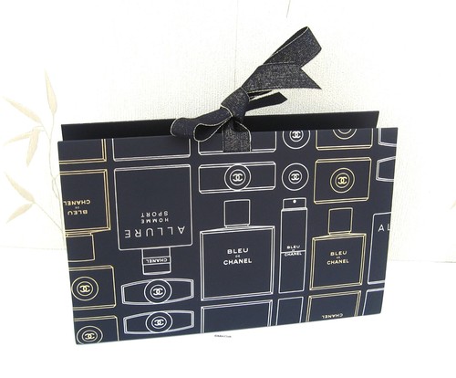 Chanel large navy patterned - chanel,