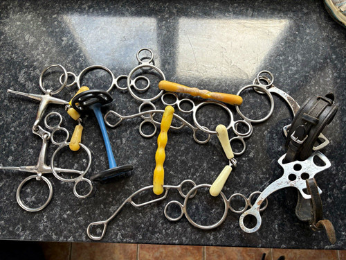 Job lot horse bits - 4),