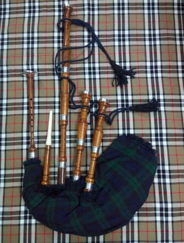 Scottish highland bagpipe full - scottish,