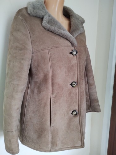 Vintage light brown sheepskin - light,