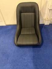 Cobra Cub Bucket Seat (No Headrest) - Black Vinyl without Piping