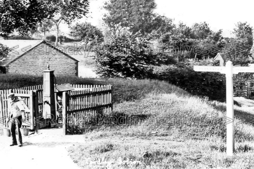 Ryy village pump yardley - ryy-84, pump,