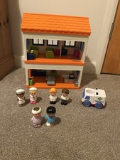 ELC Happyland Hospital, Doctors, Nurses, Patients & Ambulance