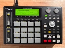 AKAI MPC 1000 V.2 Black - Sampler & Drum Machine - Excellent Condition + Accessories - Original Box