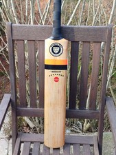 Newbery Merlin 8 Star Cricket Bat 2lb 10 3/4oz VGC