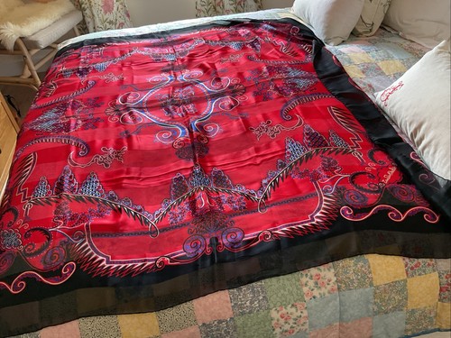 Zandra rhodes red - a, black