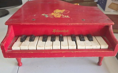 Schoenhut key vintage - 20,