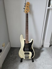 Fender Blacktop Precision Bass