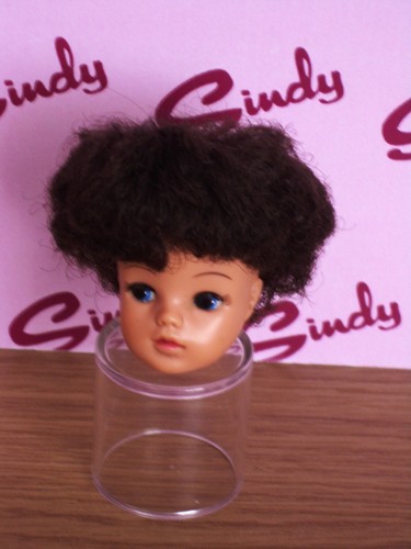 Sindy vintage hard head - sindy, sad