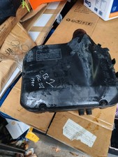 HONDA CB 1 Air filter box NC27